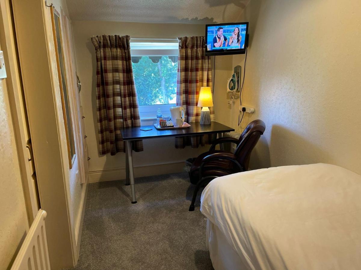 Rostrevor Hotel - Guest House บิวรี่ ภายนอก รูปภาพ